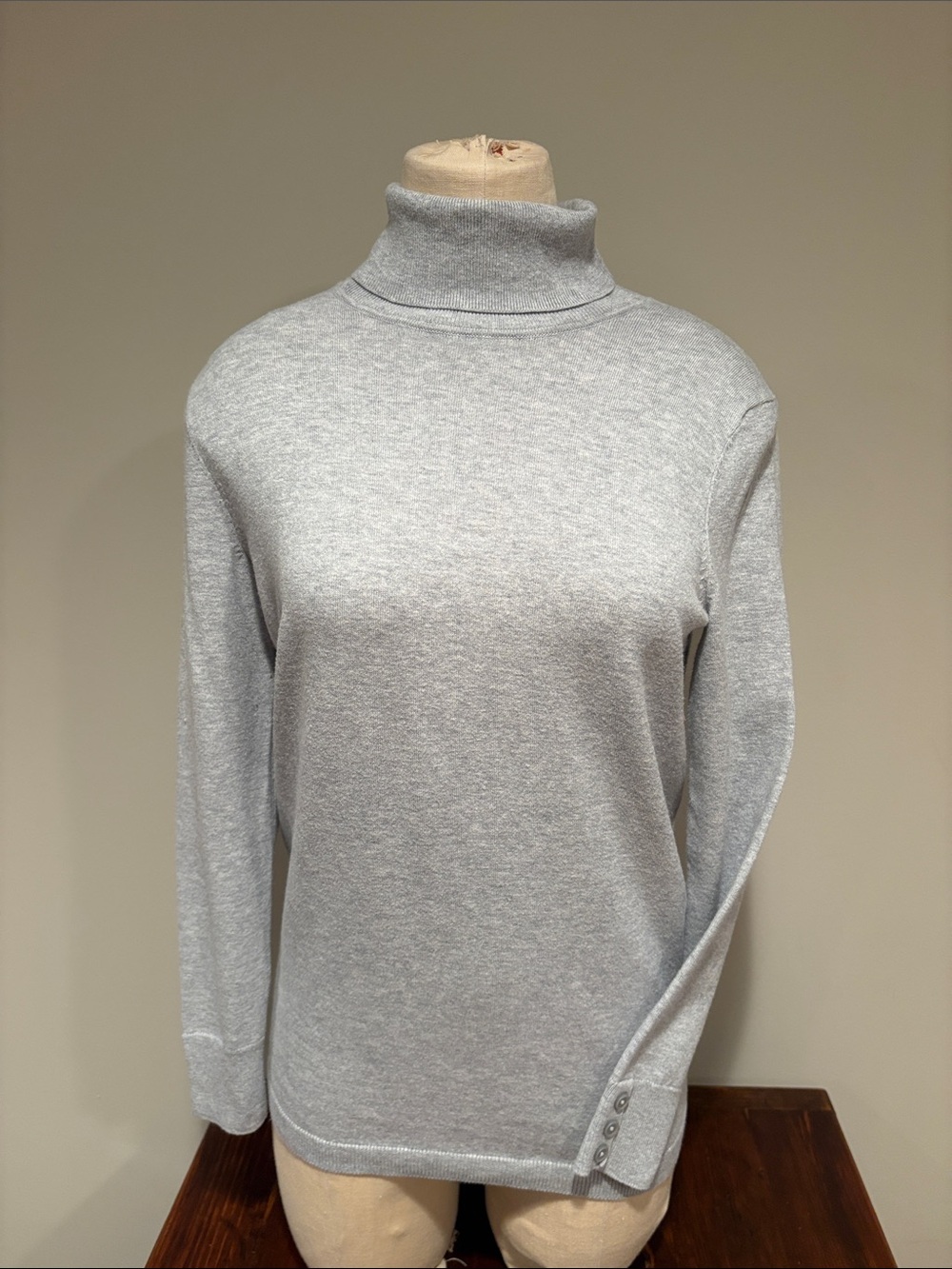 TALBOTS PERFECT TURTLENECK SIZE P